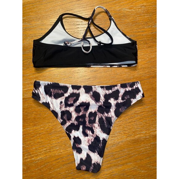 Two-Piece Leopard Print & Black Bikini Set For Girls - Picture 3 of 3